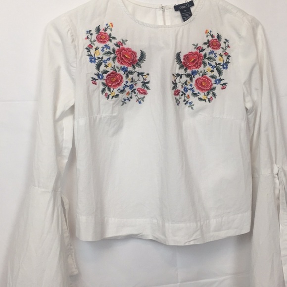 Rue 21 floral Embroidered Top - Picture 2 of 8